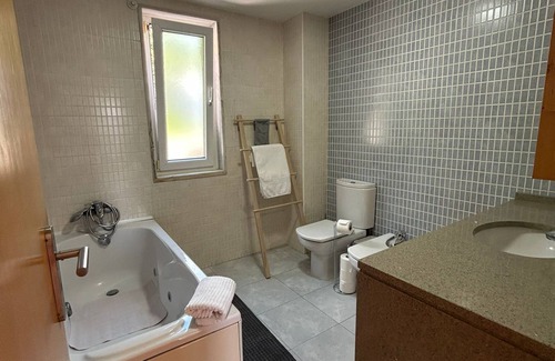 Loures Casa | A welcome family home for nature lovers, just minutes from Lisbon.