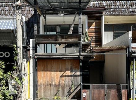Chang Phueak Casa | A. Wes CNX