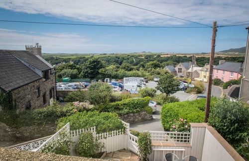 St Davids Casa | Una maravillosa casa contemporánea en el corazón de St Davids con wifi.