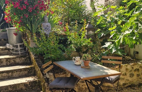 Reuil-en-Brie Casa | A world apart with garden, 3 min from La Ferté-sous-Jouarre, 42 min from Paris TER station