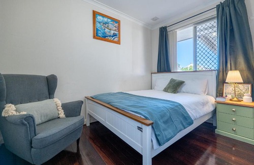Ascot Casa | A1 Airport Haven - Quick Access, Comfy & Free Parking
