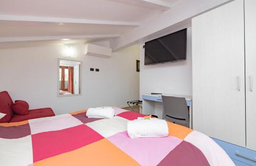 Cesate Apartamento | A10 Arcobaleno ACCOGLIENTE MONOLOCALE Rho-Fiera -Laghi & MXP