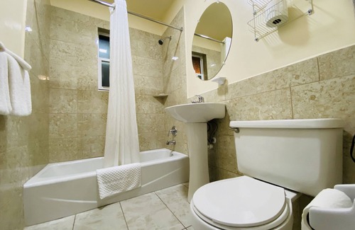 Bostroms Lower Ormond Beach Hotel | A1A Super Inn