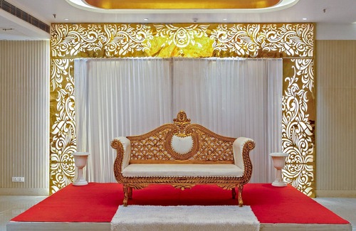 Gurugram Hotel | Aadat Hotel Near Artemis Hospital Gurgaon
