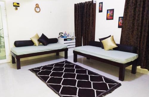 Kalapettai Apartamento | Aarudhara Holiday Home (A Home away from Home)