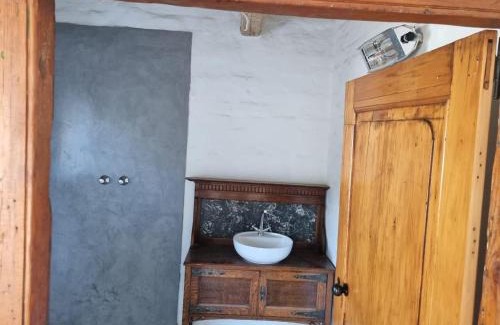 Camdeboo Casa | Aasvogelkrans Farm Cottages & Camping