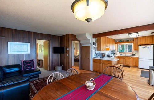 Trinidad Cabaña | Abalone Cabin-Charming retreat w/ ocean views!