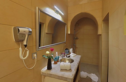 Kbour Chou Casa | ABBASSIA Marrakech