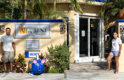 Puerto Morelos Apartamento | Abbey Del Sol-HOLDING S DE RL DE CV