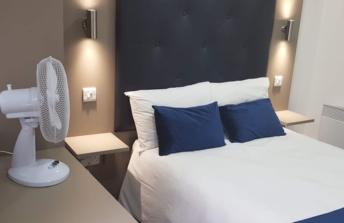 Leicester Hotel | Abbey Hotel by Trivelles