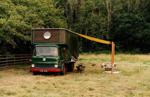 Morpeth Otro | Abbeyfield Horsebox Glamping
