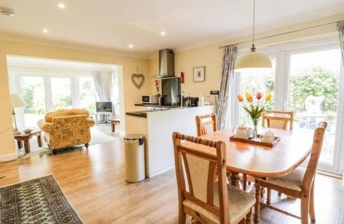 Kelso Casa | Abbeyside Cottage