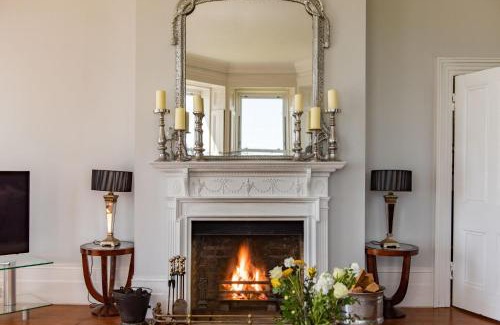 Folkestone Casa | Abbots Cliff House by Bloom Stays