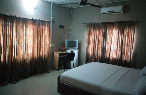 Abeokuta Hotel | Abeokuta Hill View Hotel