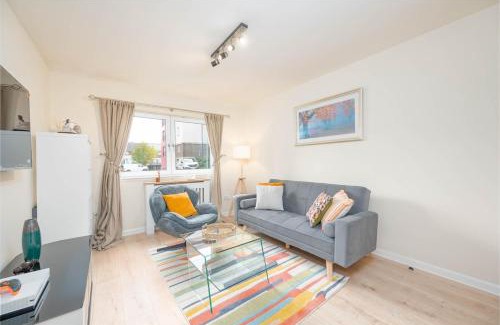 Bucksburn Apartamento | Aberdeen 2BR Flat Near Airport & City Centre