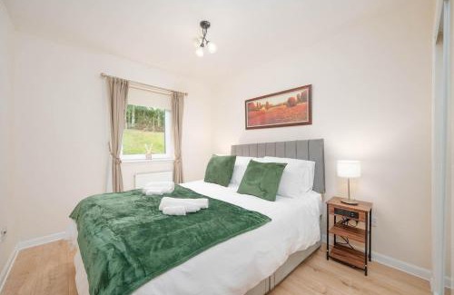 Bucksburn Apartamento | Aberdeen 2BR Flat Near Airport & City Centre