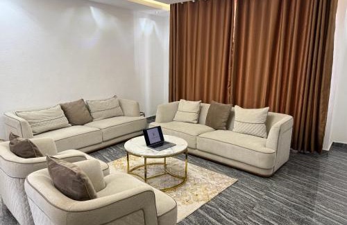 Freetown Apartamento | Aberdeen Richview Luxury Apartments Your Private Ensuite Room in a 3Bed Luxury Apartment H101-2