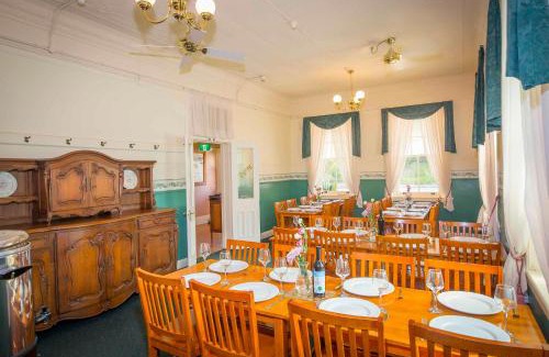 Abernethy Casa | Abernethy House & Cottage