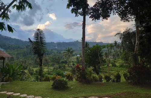 Sidemen Casa | Abian view house