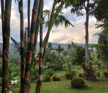 Sidemen Casa | Abian view house