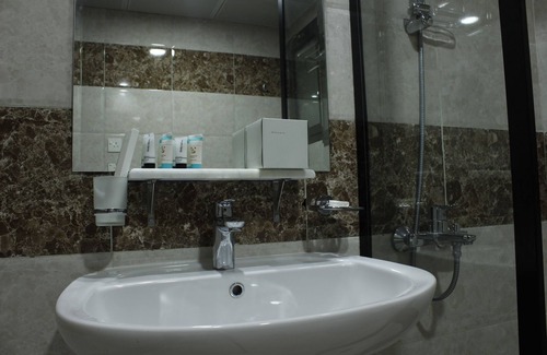 Medina Hotel | Abraj Almarzam Hotel