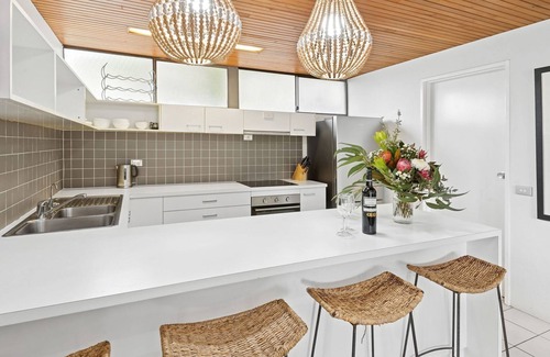 Sapphire Beach Villa | Absolute Beachfront Family Villa