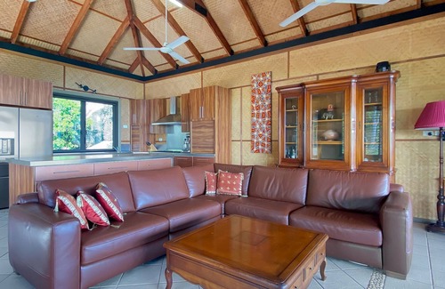 Horseshoe Bay Casa | Absolute Beachfront and Pool House