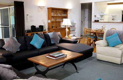 Vacy Casa | Lujo absoluto en cada área, adiciones sorprendentes, cesta de regalos y vino de bienvenida.