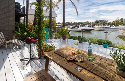 Patterson Lakes Casa | Absolute Waterfront Marina Views