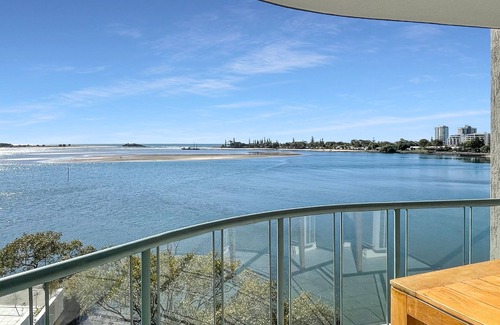 Maroochydore Apartamento | Absolute Waterfront Apartment