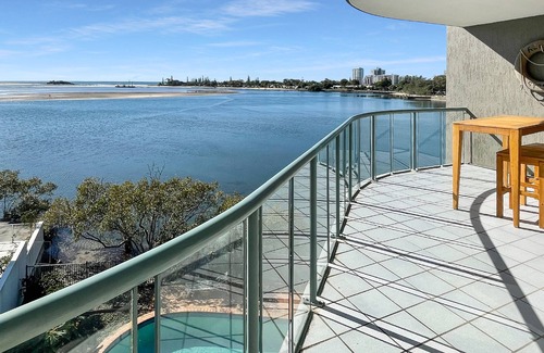 Maroochydore Apartamento | Absolute Waterfront Apartment