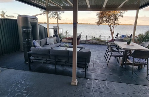 Central Coast Casa | Absolute Waterfront with 5 bedrooms