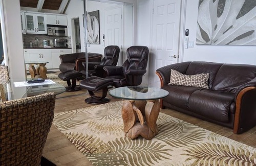 Kailua Casa | Absolutamente frente al mar Kailua - Con licencia - 60 Ft Waterfall Pool