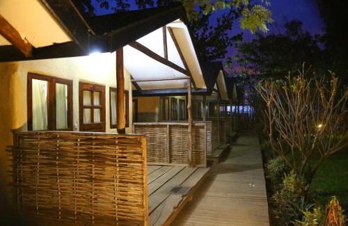 Central Equatoria Complejo | Acacia Village