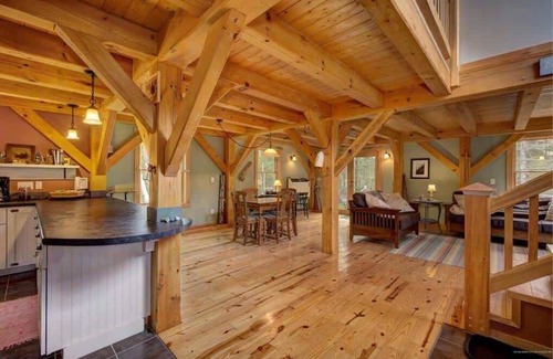 Lamoine Beach Cabaña | Acadia Lobsterman's Secret Cottage