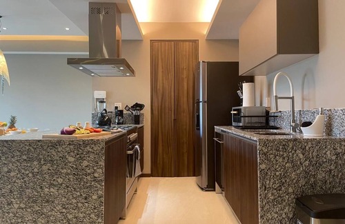 Acapulco Apartamento | Refugio en Acapulco: Elegante Departamento con Acceso a Alberca y Playa