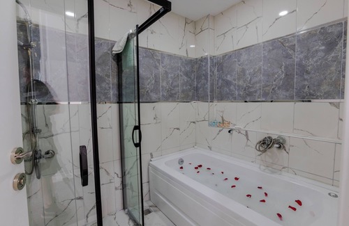 Arnavutkoy Hotel | acar smart otel