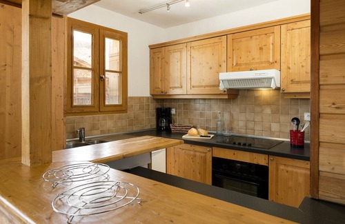 Bergers Chalet De Esquí | Accès direct aux pistes! Grand Chalet 15p con sauna privada
