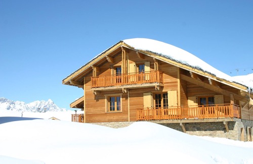 Bergers Chalet De Esquí | Accès direct aux pistes! Grand Chalet 15p con sauna privada