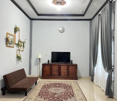 Takengon Apartamento | Acc Family Homestay