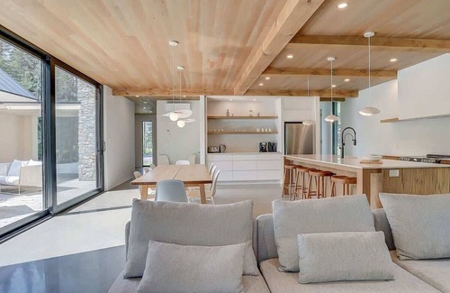 Stanstead Township Chalet De Esquí | Access to Lake Memphremagog - Spa - Sauna - Persée