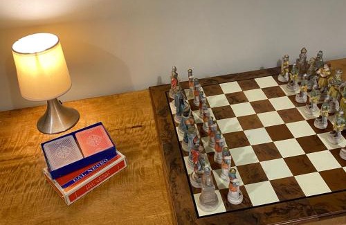 Pomezia Apartamento | Accogliente monolocale con terrazzo e BBQ a Pomezia