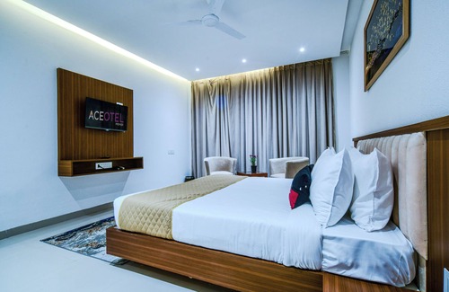 Indore Hotel | Aceotel Premier Vijay Nagar