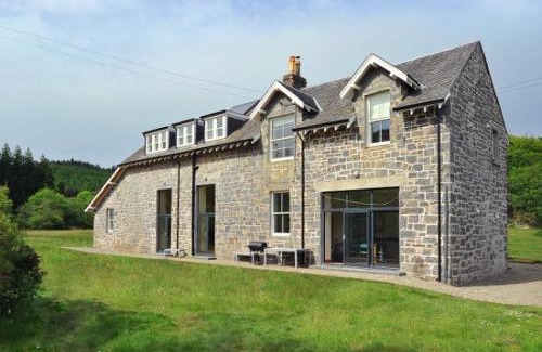 Tarbert Casa | Achaglachgach Stables
