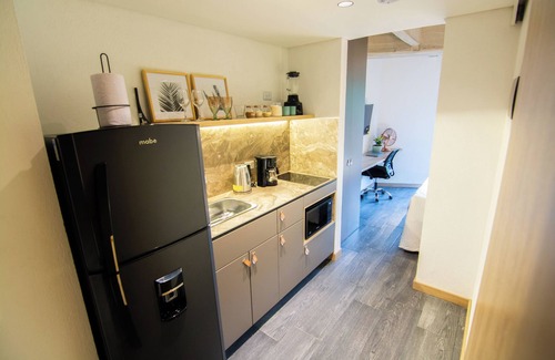 Laureles - Estadio Hotel | Acogedor apartamento para larga estadía
