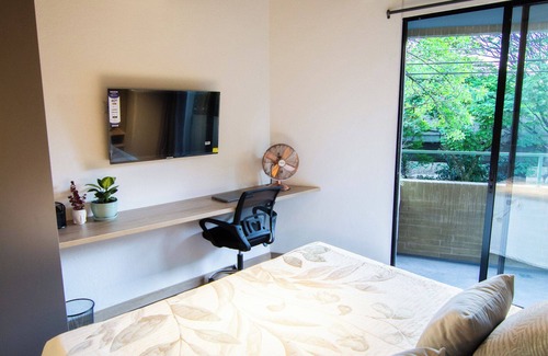 Laureles - Estadio Hotel | Acogedor apartamento para larga estadía