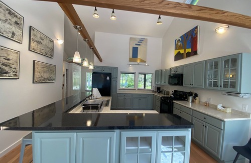 Deer Isle Casa | Acorn Lane Escape - Modern, Seaside Home