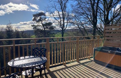 Cupar Apartamento | Acorn Lodge with Hot Tub