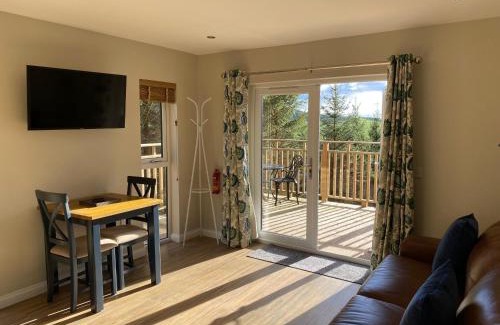Cupar Apartamento | Acorn Lodge with Hot Tub