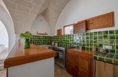 Diso Casa | Acqua Viva Fronte Mare SalentoSealovers with the sea on their doorstep in Castro Marina